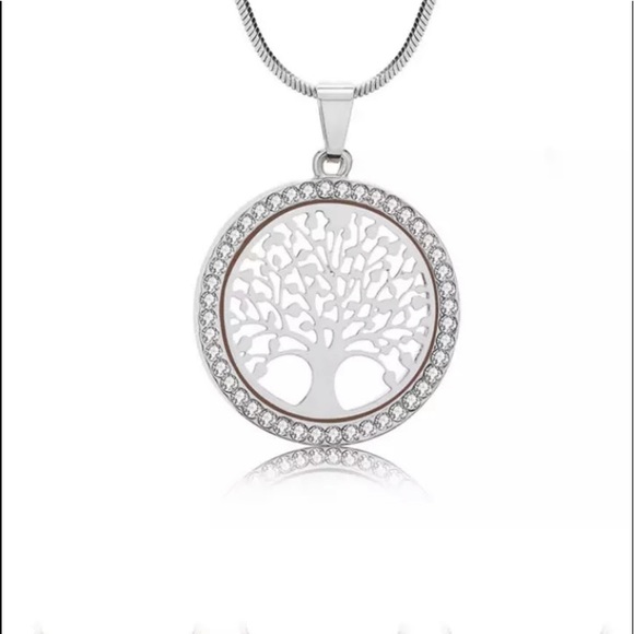 BEAUTIFUL TREE OF LIFE NECKLACE - Picture 2 of 4